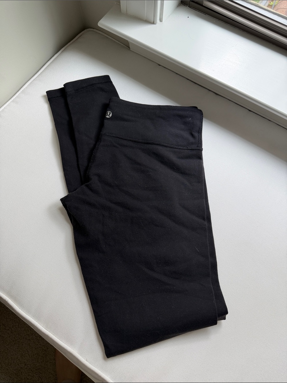 Lululemon Black Leggings 8